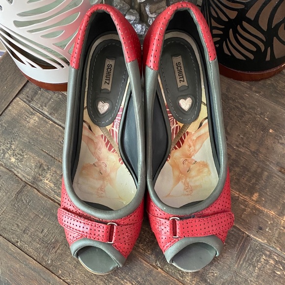 SCHUTZ Perforated Leather Peep Toe Pump - Picture 3 of 6